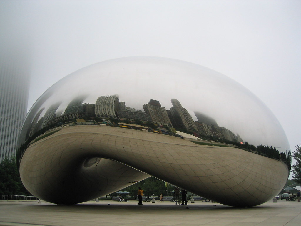 anish kapoor reflectivity fluctuating distortion of