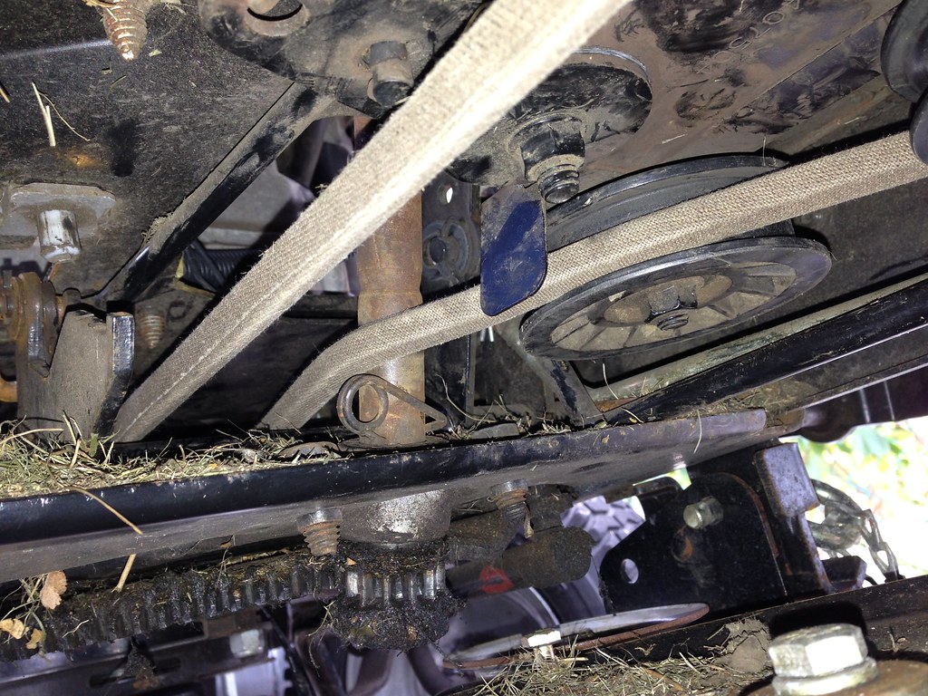 2009 Gt5000 Motion Belt Or Drive Routing Issue 917 28947 My Tractor Forum