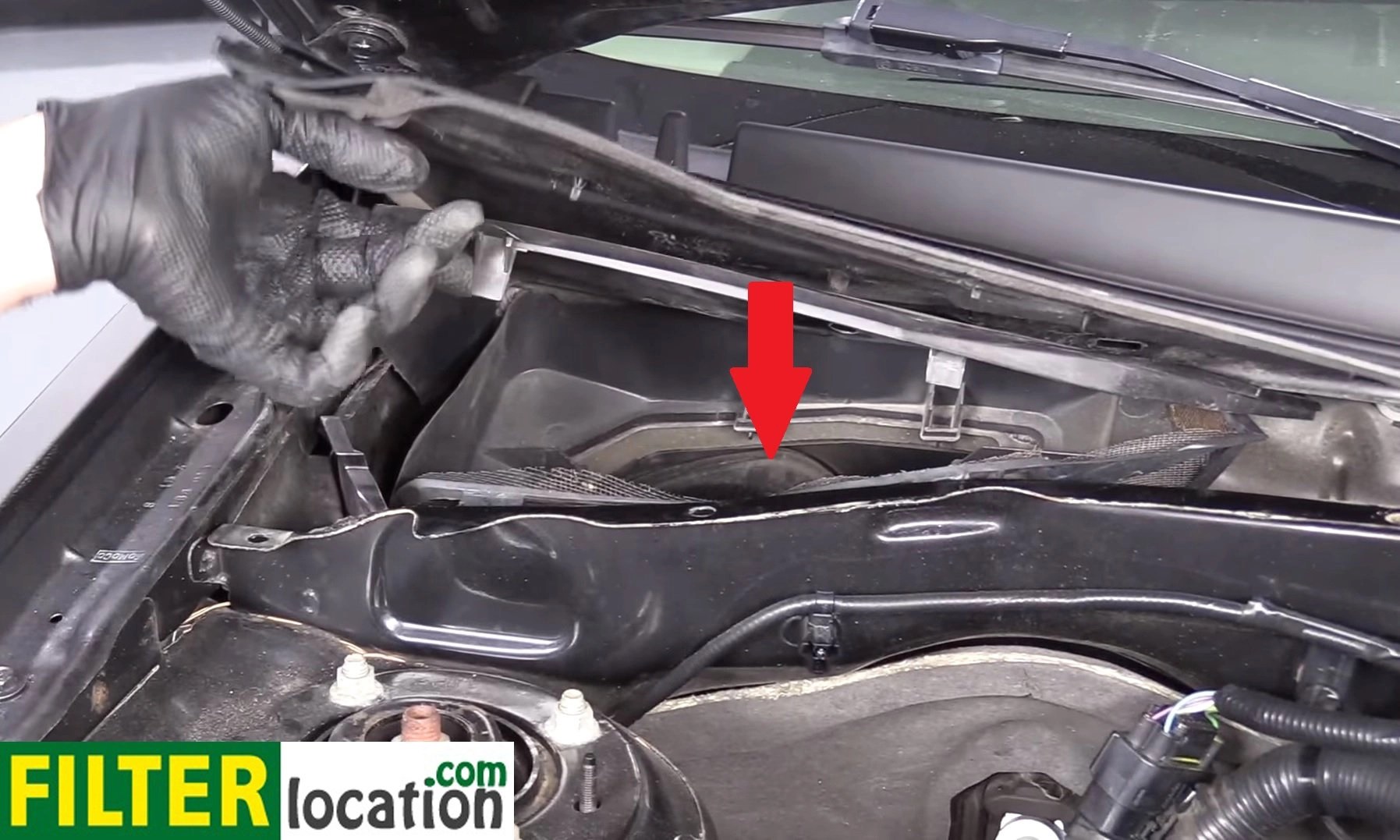 How To Change The Cabin Air Filter On Ford Escape 2008-2012