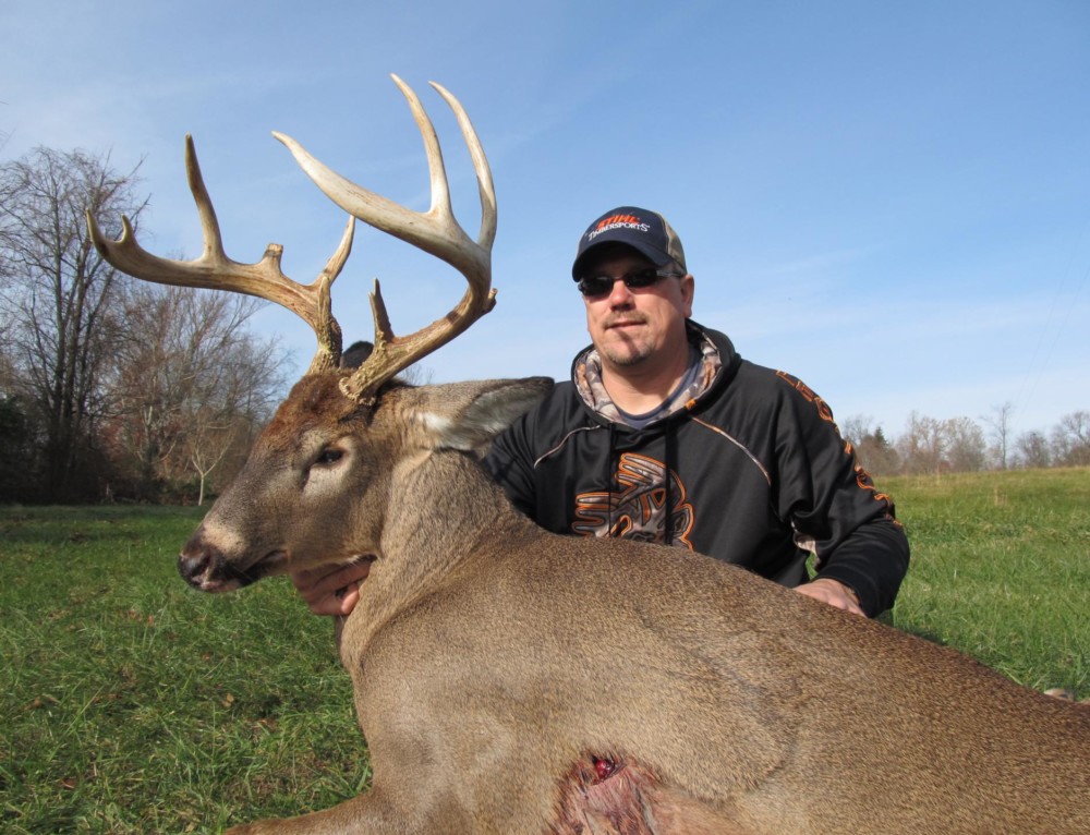 Whitetail deer bow hunting season Ohio Whitetail Deer Hunting Outfitter