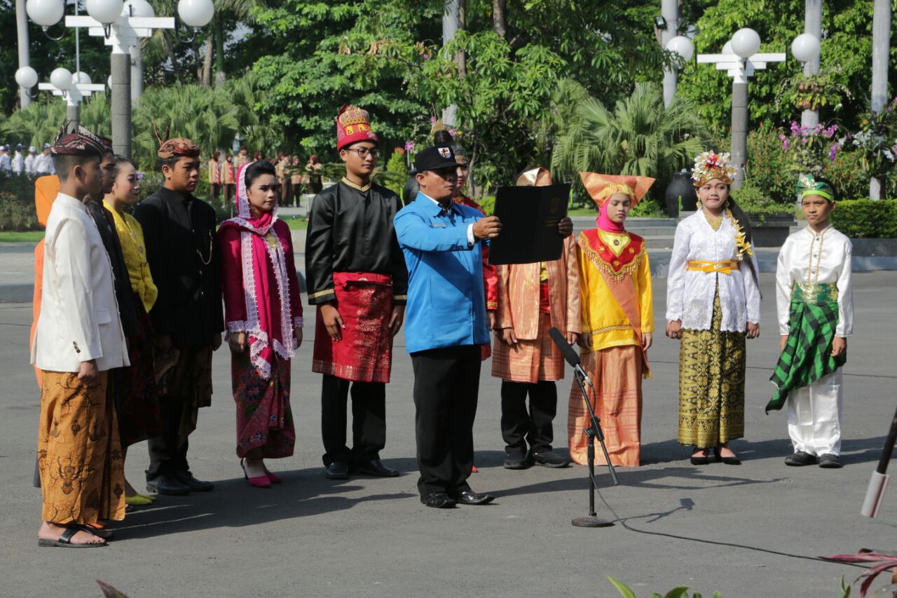 Hari Sumpah Pemuda, Risma: Saatnya Kita Survive - Global-News.co.id