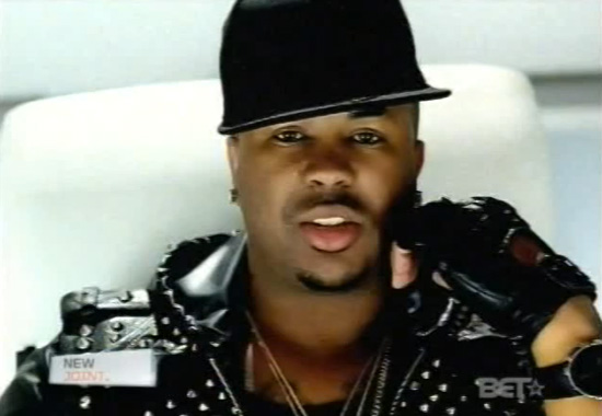 [MUSIC VIDEO] The Dream F/ Kanye West "Walking On The Moon"