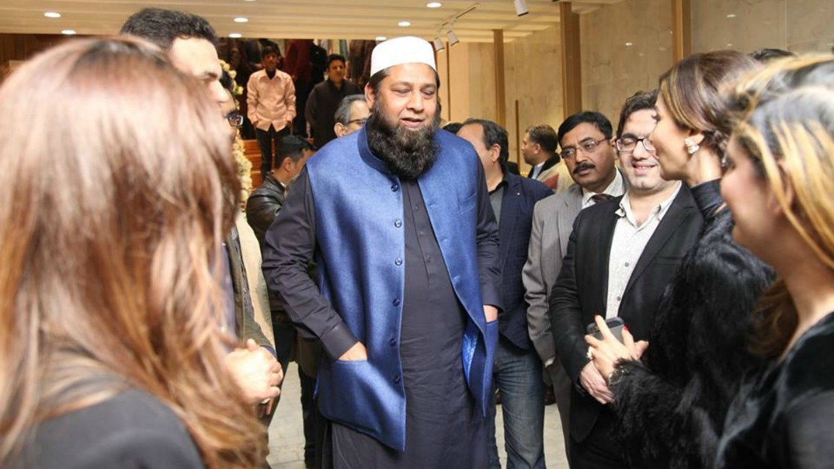 Inzamam ul Haq launched a clothing store and all the