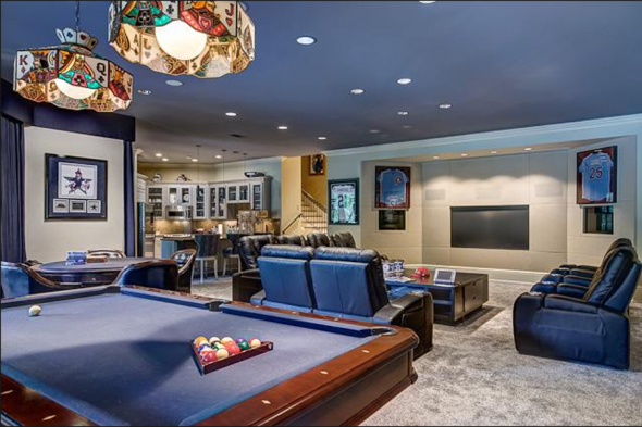 14 ultimate man caves we wish we'd watched the Superbowl in