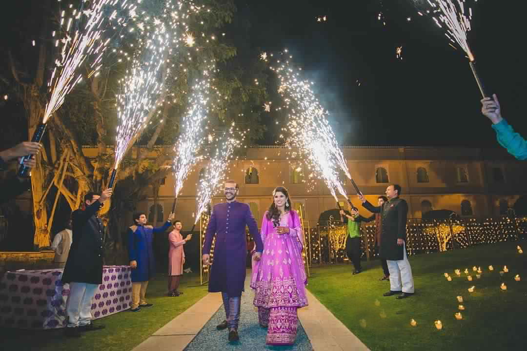 Wedding Hand Cold Pyro Firework Price 199/ 9990833757