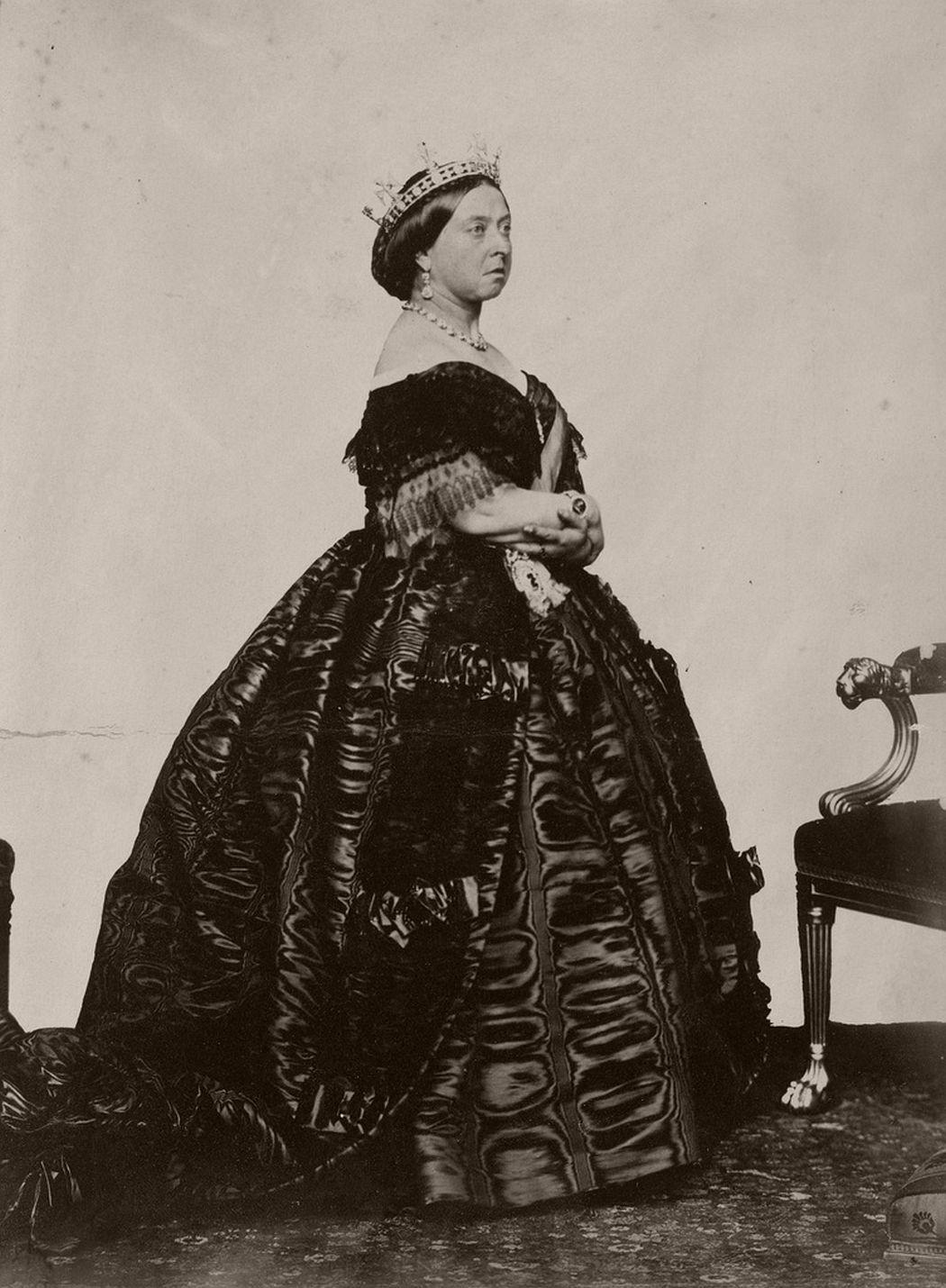 How Tall Queen Victoria