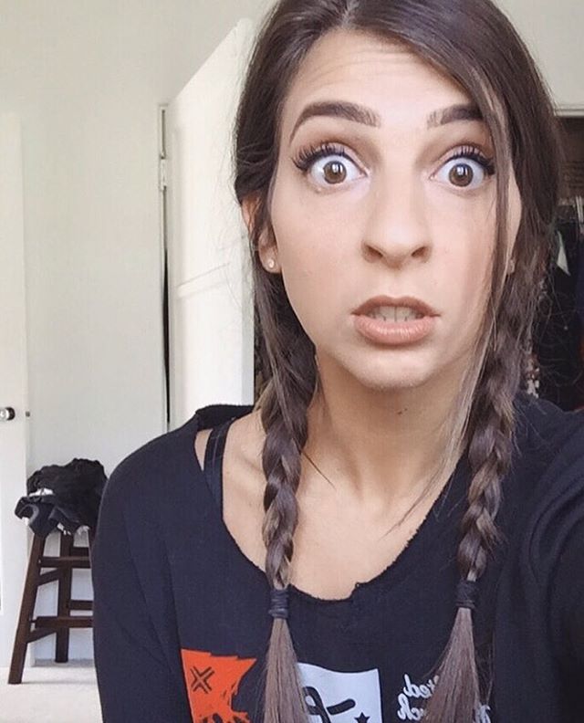 How Much Money The Gabbie Show & Vlogs Make On YouTube Net Worth