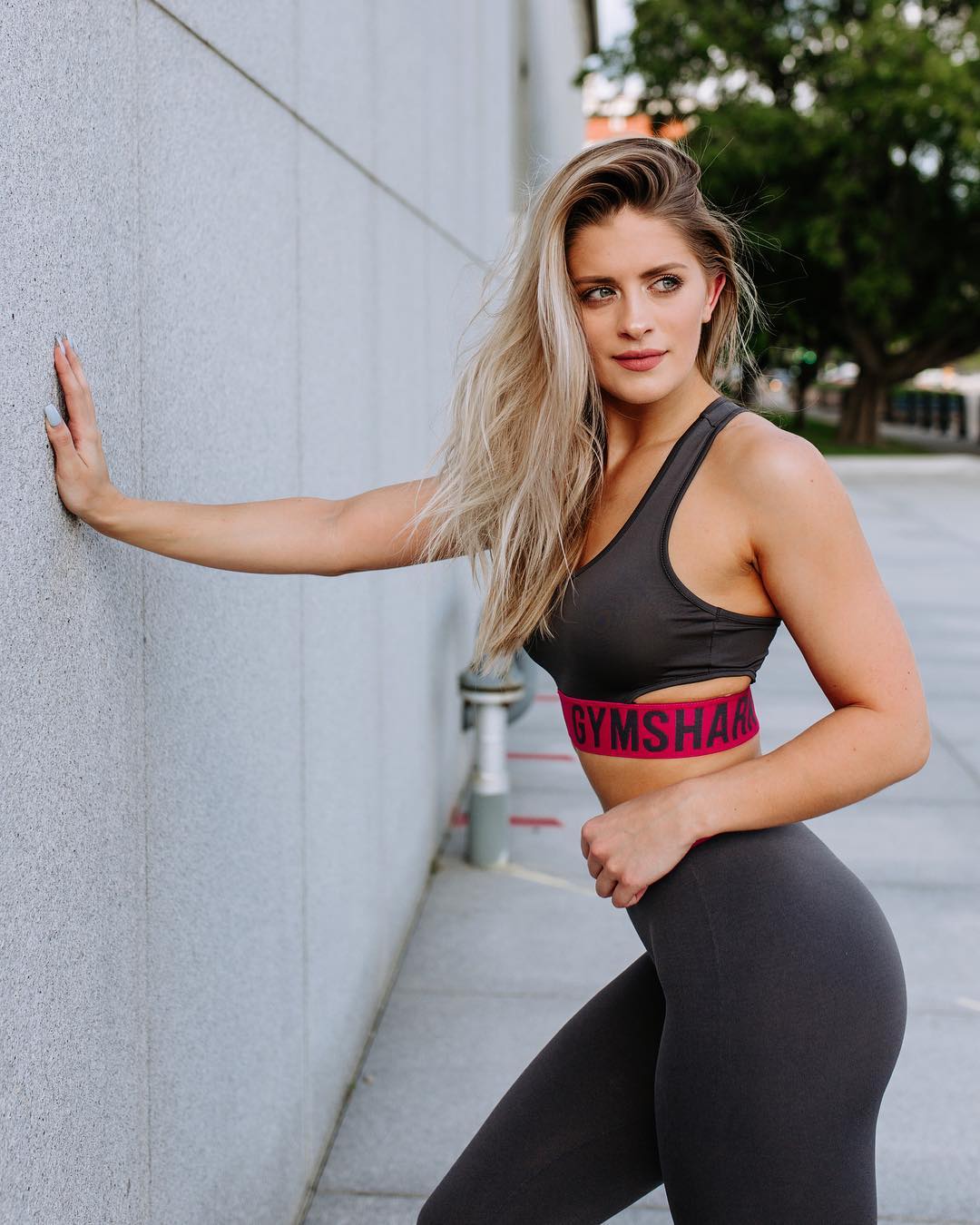 How Much Money Whitney Simmons Makes On YouTube Net Worth Naibuzz