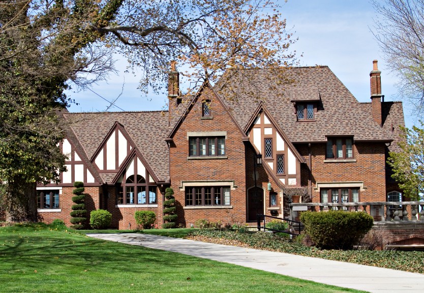 20 of the Most Tudor Style Home Designs