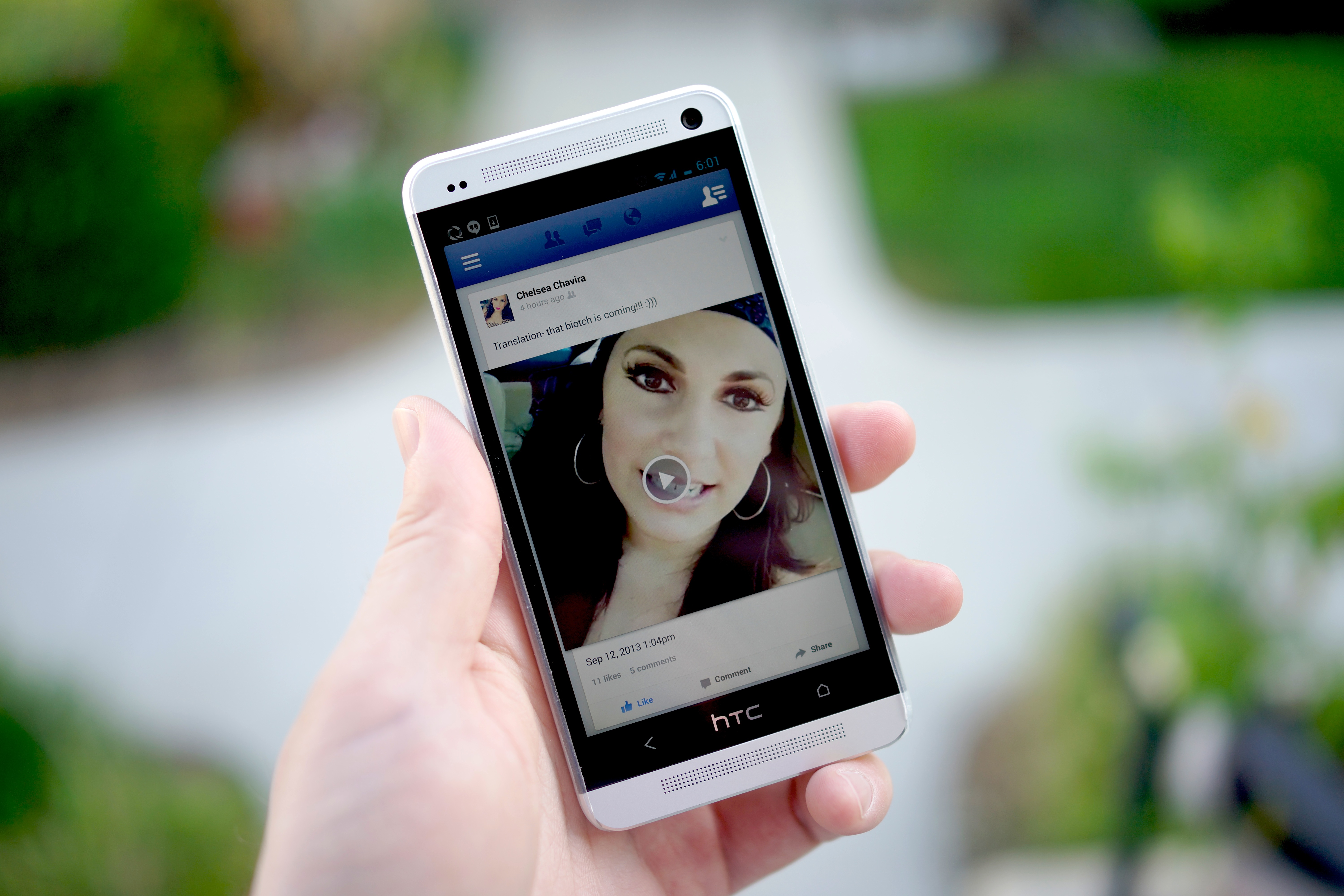 Facebook needs your help putting an end to hoaxes littering your News