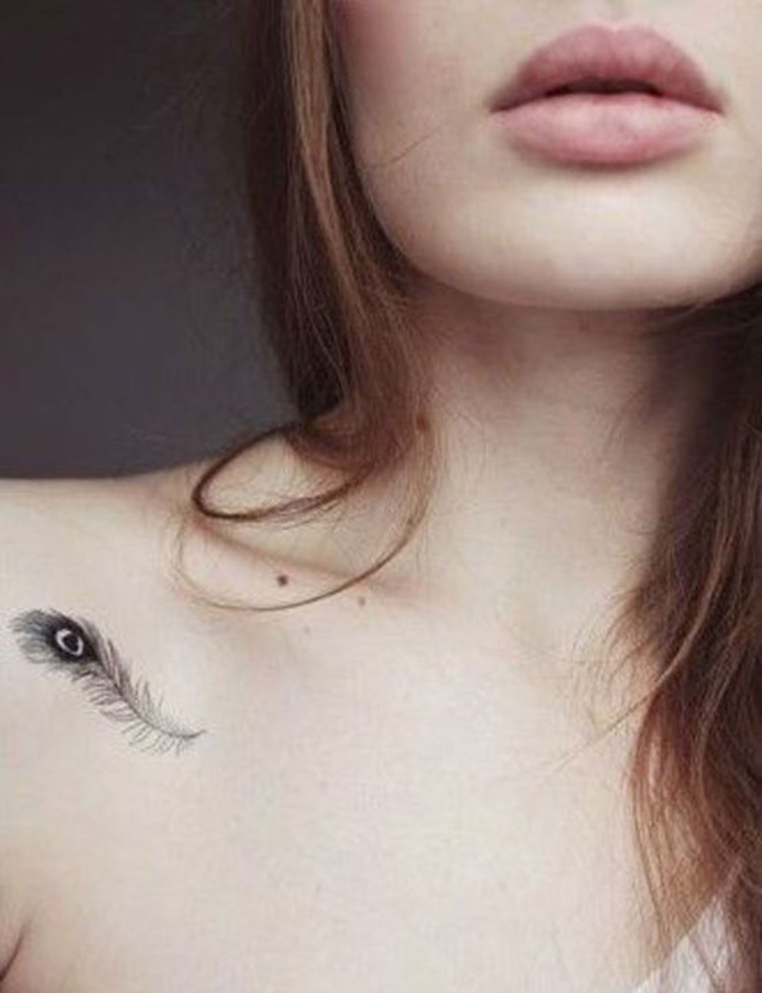 Plume De Paon Tatouage Femme Plume De Paon Tatouage Femme