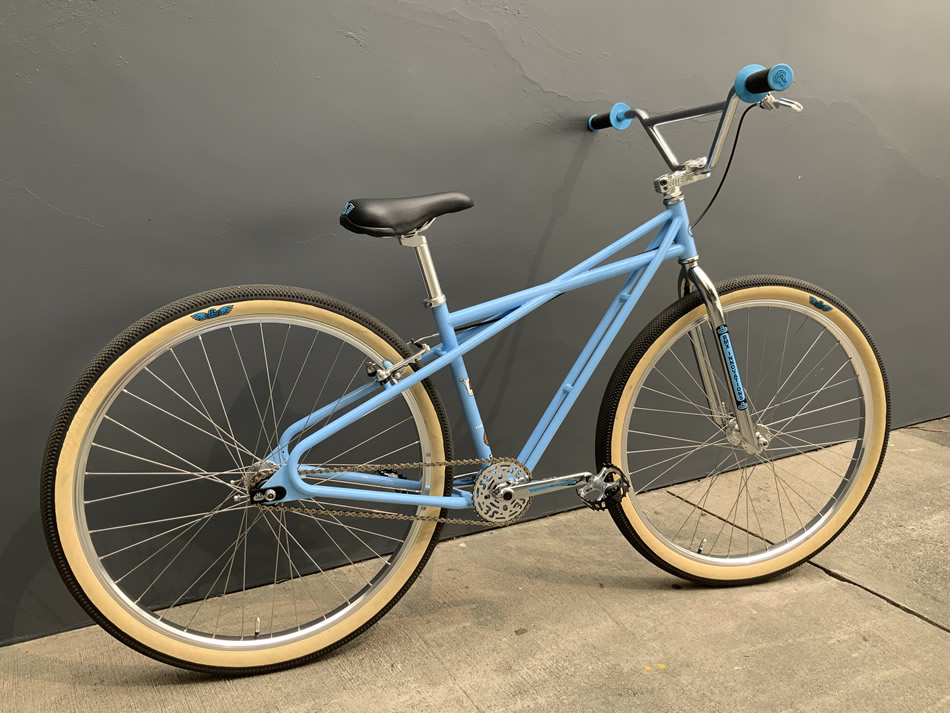 Quadangle STR29 renacade