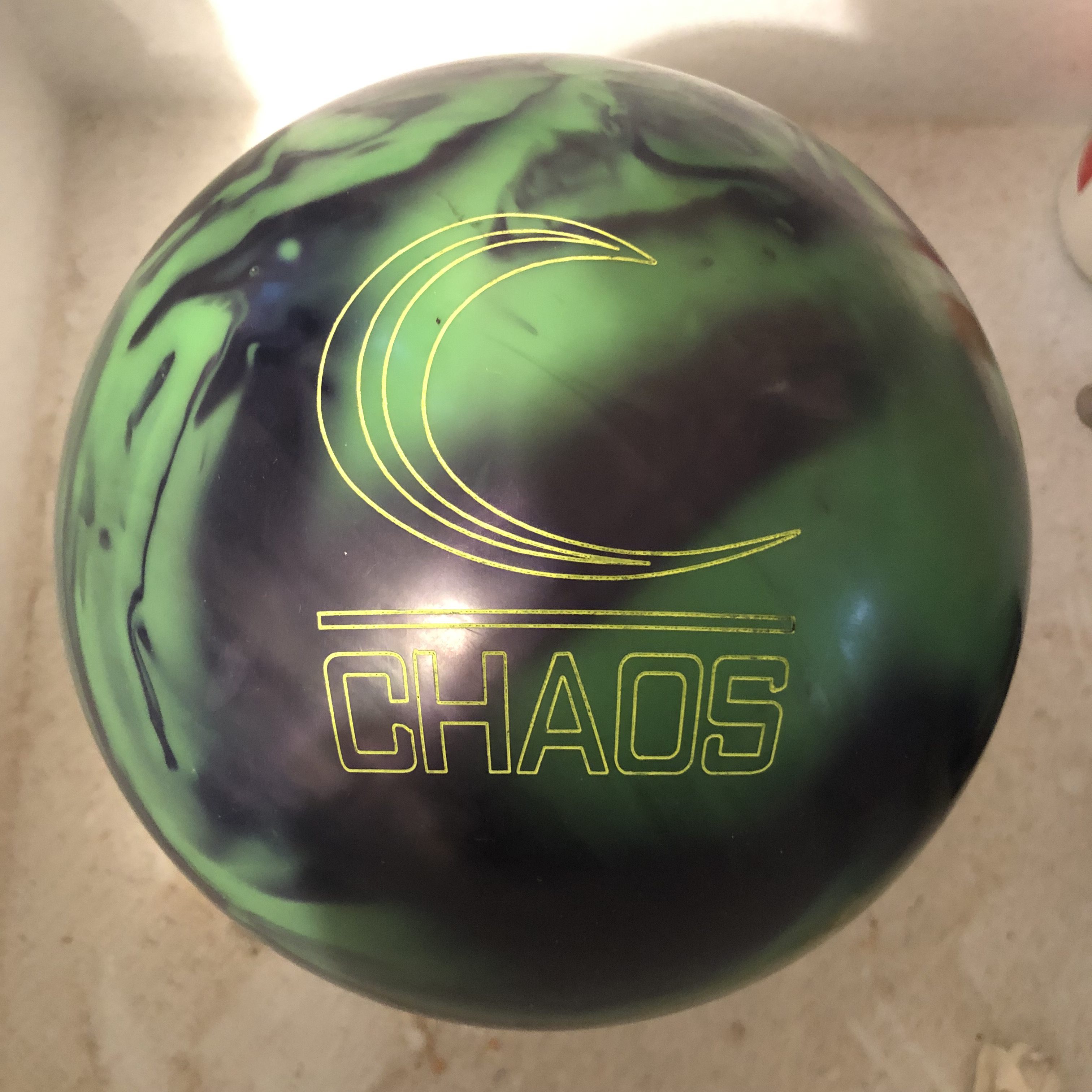 Columbia 300 Chaos Bowling Ball Review Tamer Bowling
