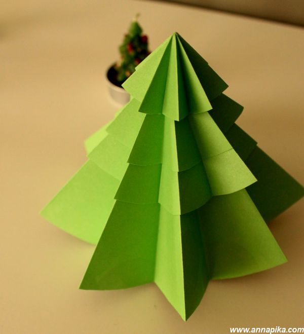 Sapin en papier Tuto DIY Anna Pika