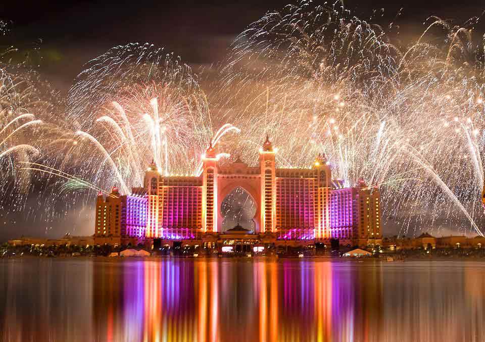 Celebrate New Year's Eve with grand fireworks in Dubai