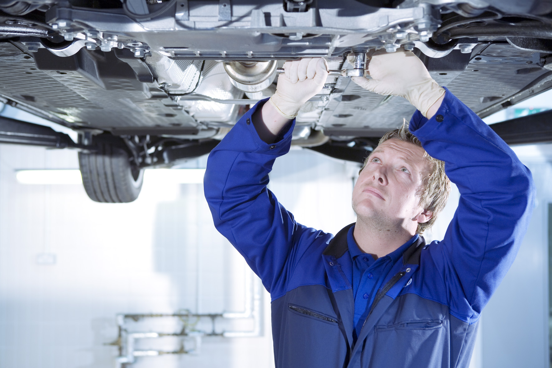 Bargain servicing prices from VW franchise dealerships