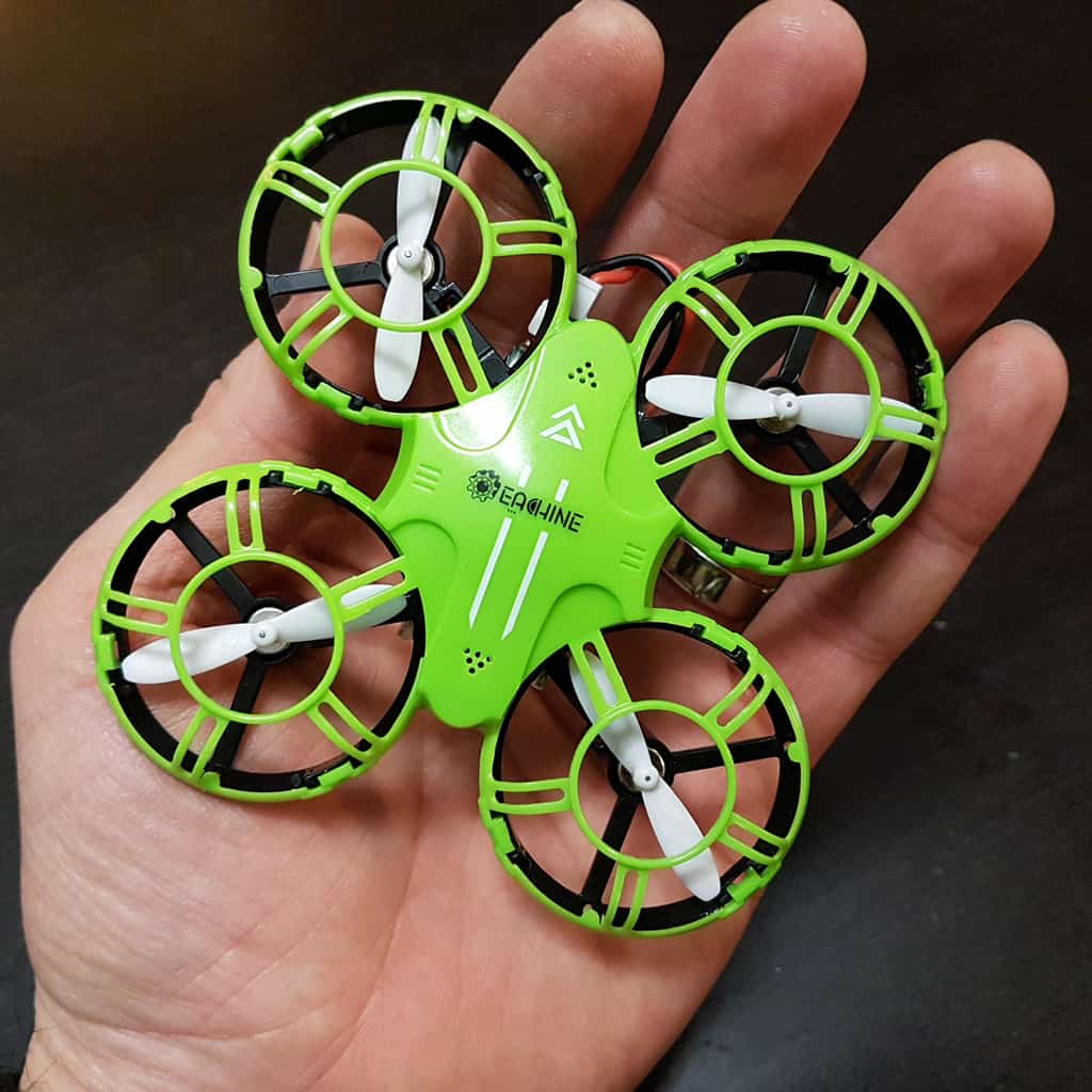 Drones pour enfants de 4 à 5 ans 9 modèles sous la loupe
