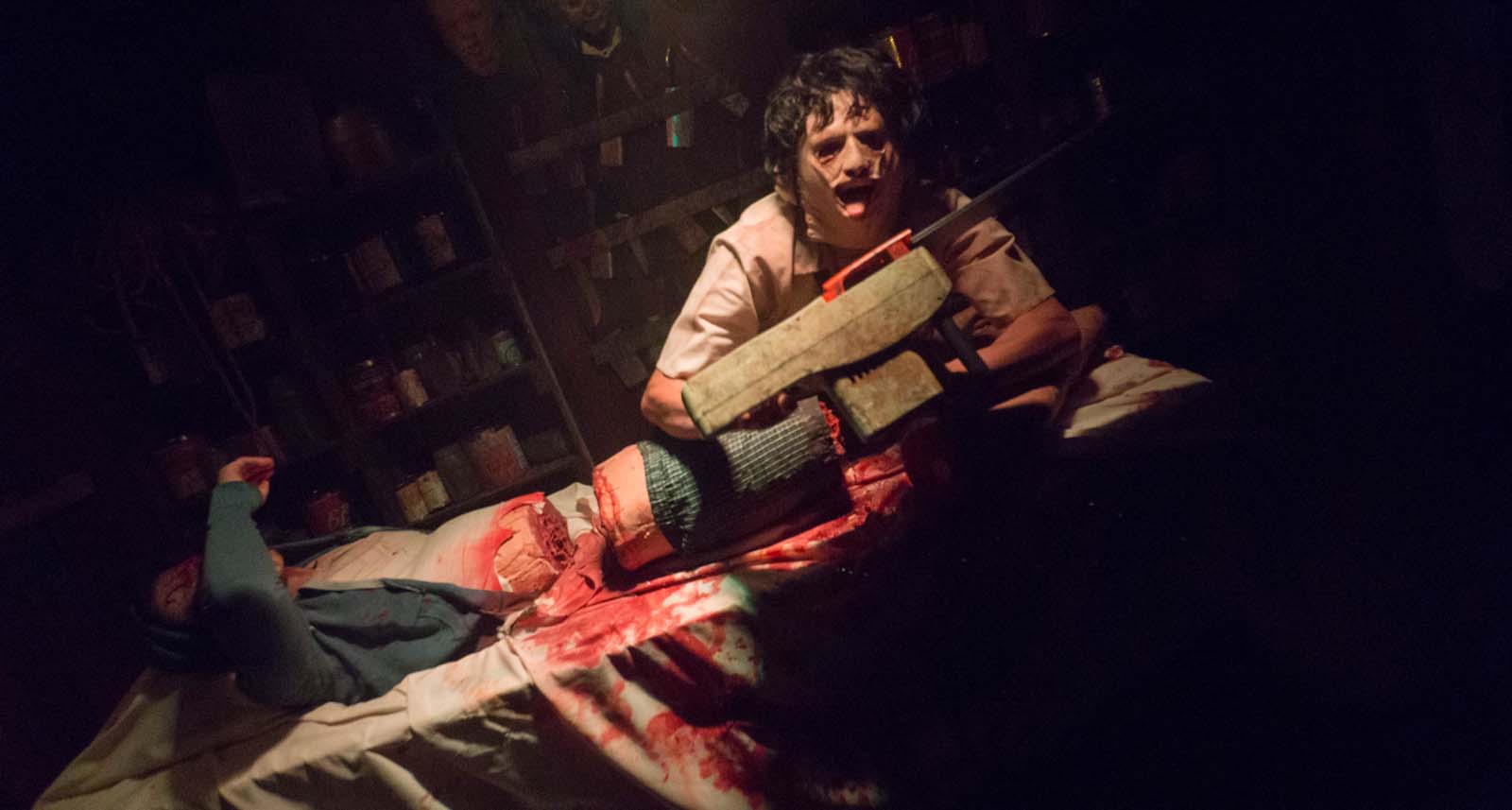 The Texas Chainsaw Massacre Blood Brothers (2016) Halloween Horror