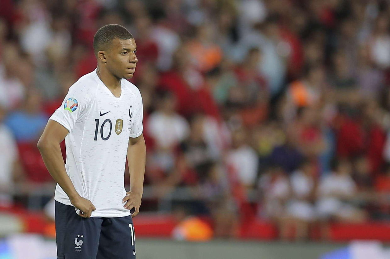 The spaniard said that the two players are 'two excellent players' and joked that he hasn't. PSG president finally responds to Kylian Mbappe to ...
