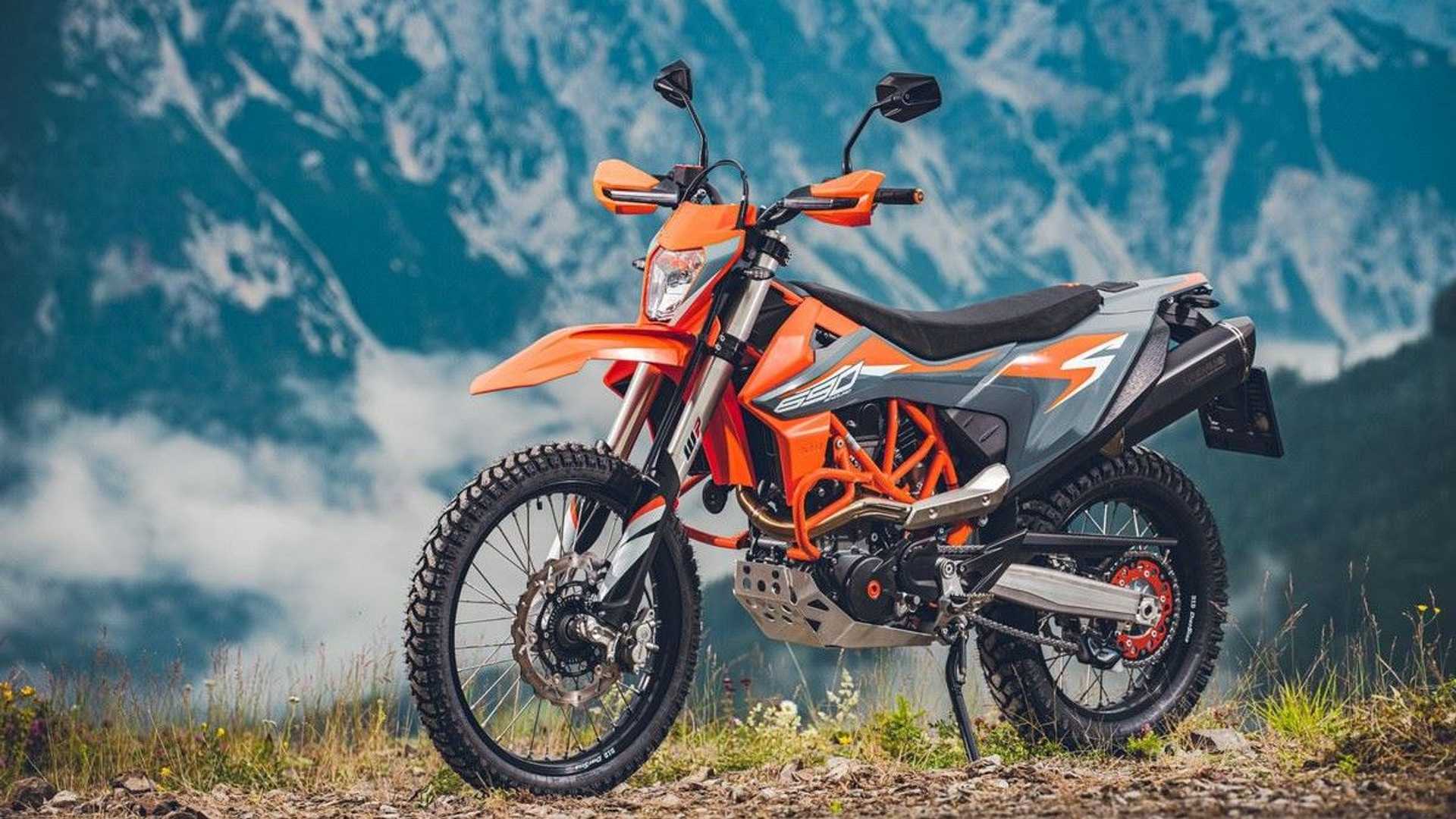 KTM 690 ENDURO R和690 SMC R 发布2021款更新_新车新品_资讯中心_全球摩托车网