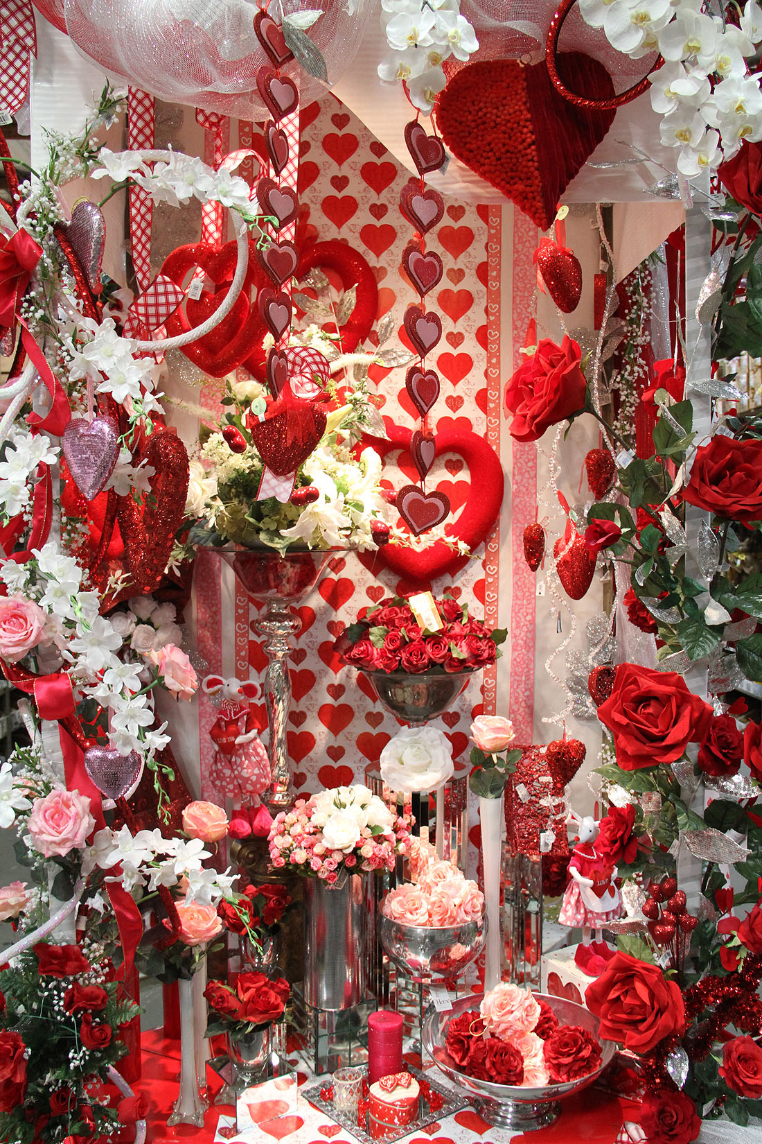 Time For Valentine Decorations! Shinoda Design Center