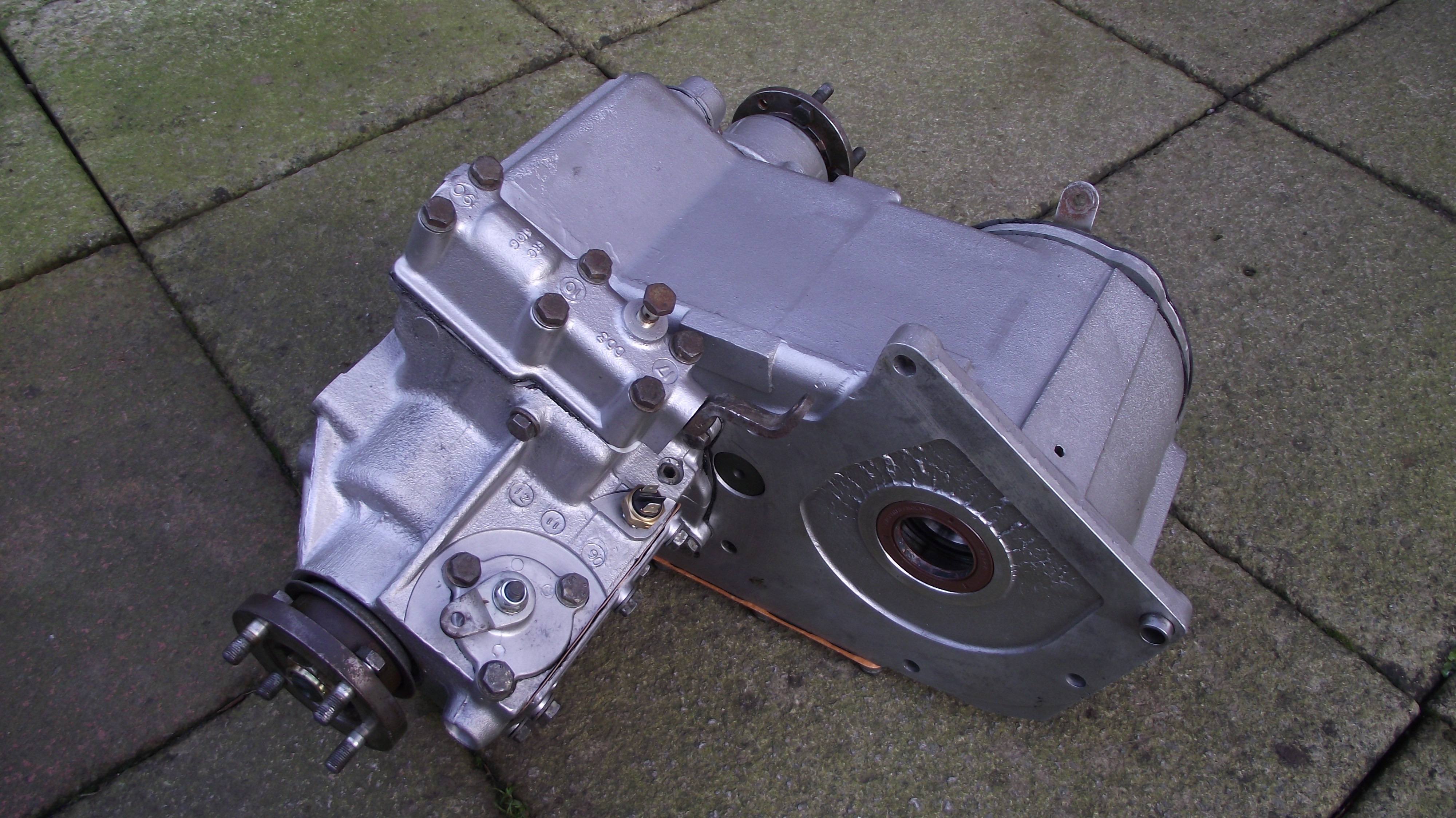 Land Rover Lt230 Transfer 'Box Oil Change | Land Rover Gearbox Parts