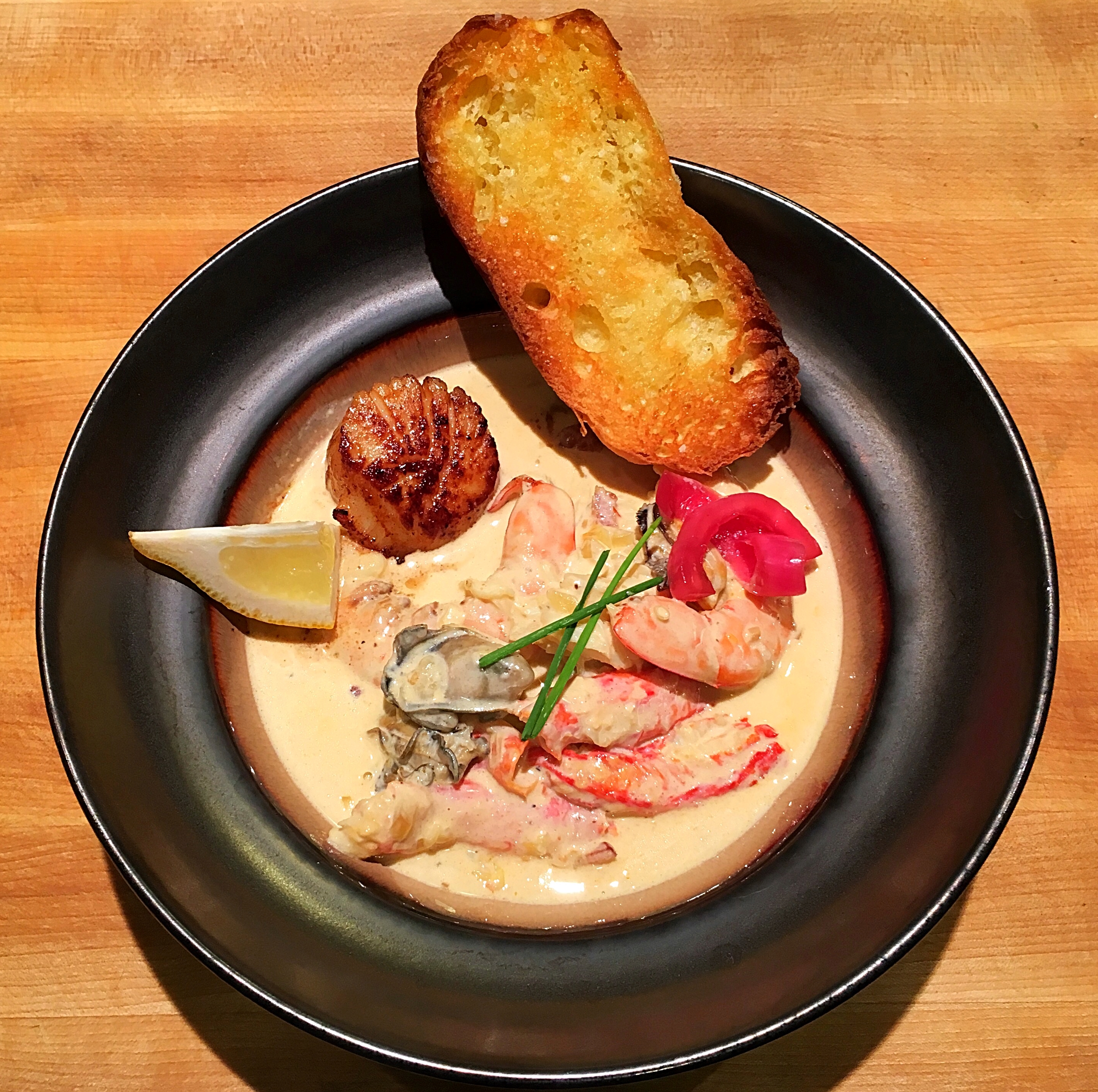 He left the preparation of meals to his wife. *Recipe* Grand Central Seafood Pan Roast - The Foodie ...