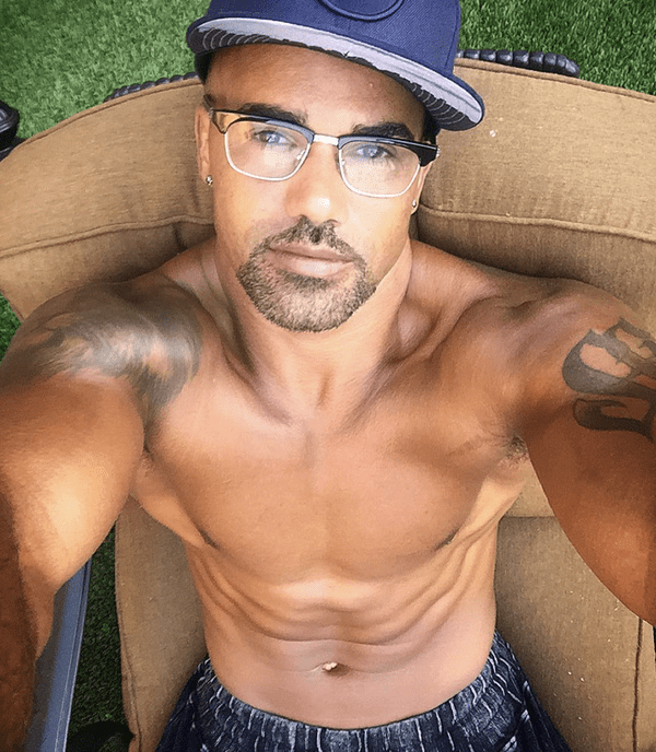 Age, parents, siblings, ethnicity, education 3 shemar moore: Shemar Moore Explains Why He Continues to Discuss Gay ...