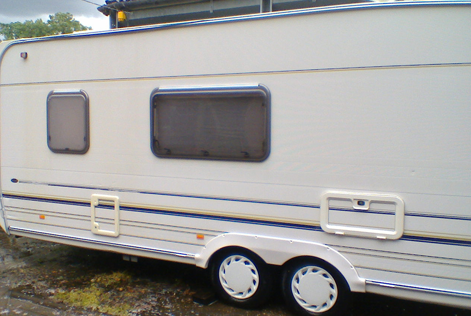 Motorhome Cleaning Service near me? CALL NOW TEL 01494