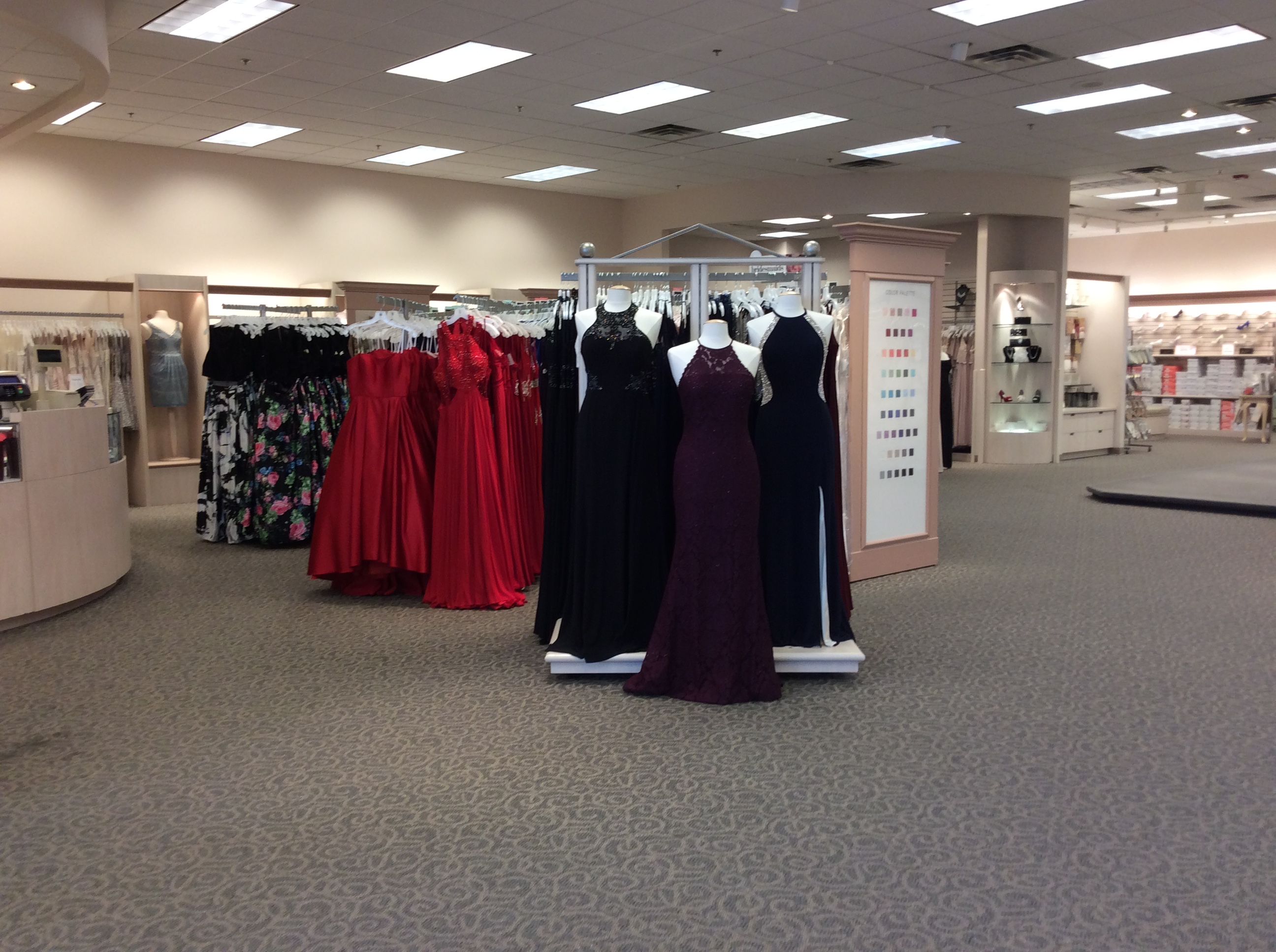 David’s Bridal 17231 Cole Rd, Hagerstown, MD 21740