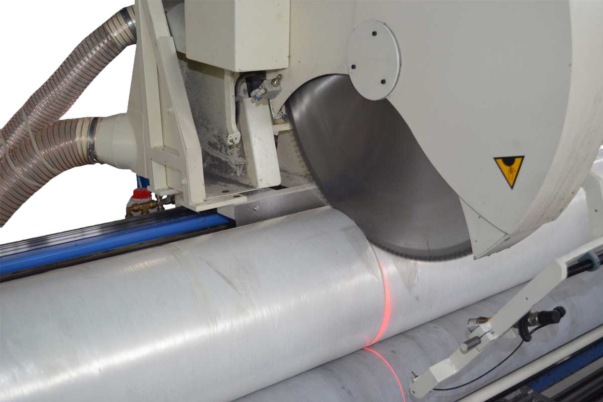 Automatic Fabric and Materials RollCutting Machine i2 Europe Technical Textile Machinery