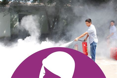 تفسير رؤية ابن سيرين النابلسي يطفئ النار في حلمه | مجلة رقيقة تفسير رؤية ابن سيرين النابلسي يطفئ النار في حلمه | مجلة رقيقة