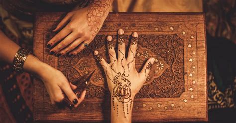 لرؤية الحناء في المنام للمرأة الحامل / | مدونة النافورة لرؤية الحناء في المنام للمرأة الحامل / | مدونة النافورة