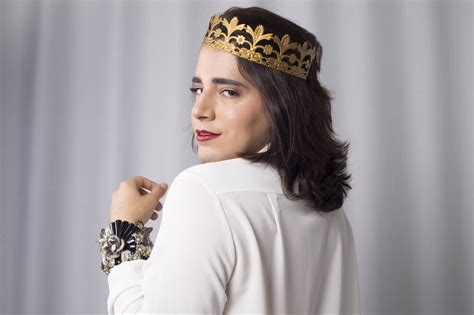 أجاب عنها زوج بدر خلف من هي سيرة ذاتية- أخبار