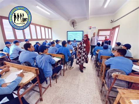 استقبلت وكيل المدرسة المثنى - عرب أورجي