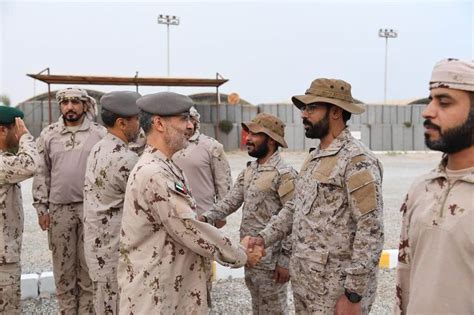 الدفاع تعلن فتح التجنيد الموحد في القوات المسلحة وفروعها للرجال والنساء - Wazef.com