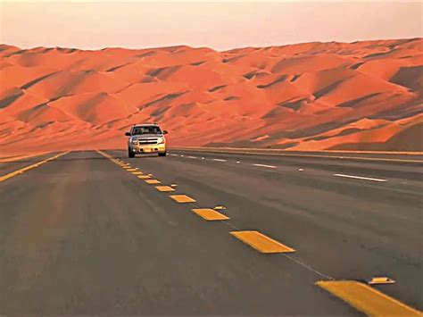 المسافة بين الرياض وصلالة، الطريق الجديد - اتجاهات 2024