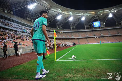 بالفيديو لاعب إماراتي يرفض الاحتفال بهدفه حدادا على الملك عبدالله - اليوم السابع بالفيديو لاعب إماراتي يرفض الاحتفال بهدفه حدادا على الملك عبدالله - اليوم السابع
