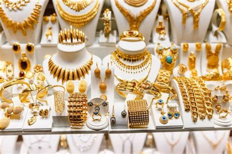 تراجع أسعار الذهب مساء اليوم في السعودية 29 يونيو 2024