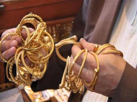 تغلب في حلم من قبل شخص معروف - حاول