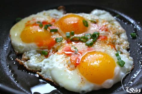 تفسير حلم أكل البيض المقلي - موقع مقال