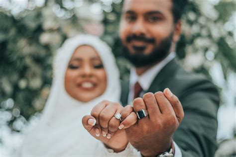 تفسير حلم زواج عمي - التفاصيل