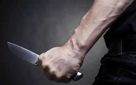 تفسير حلم شخص قتلني بسكين - جرب