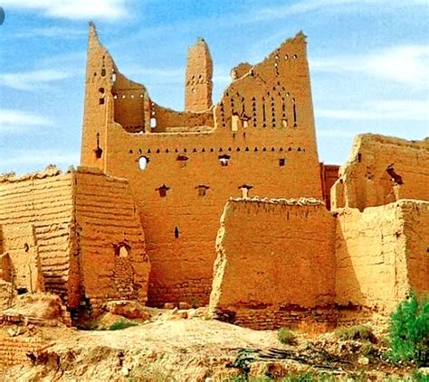 تم بناء قصر سلوى في عهد الإمام - بيت العلوم