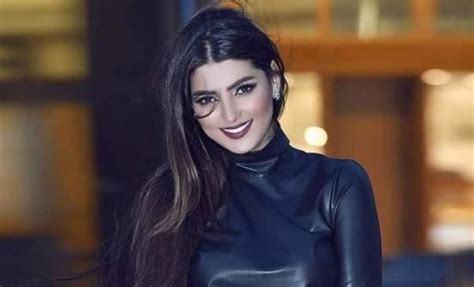 شاهد فيديو فضيحة مريم سعيد بجودة كاملة بدون تقطيع او تشويه - الجنينة
