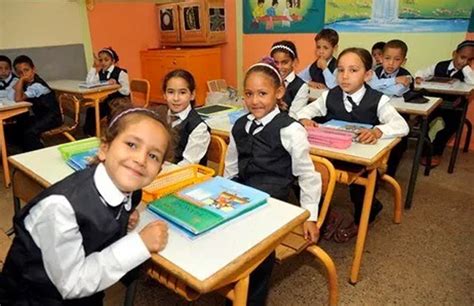 عندما يبلغ عدد طلاب المرحلة الابتدائية في مدرسة النور 1،368 طالباً - كنز الثقافة