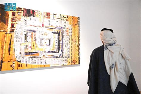 في غربي يخرج النور من عيني - جريدة الرياض