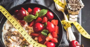 ماذا تأكل أثناء اتباع نظام الصيام المتقطع؟