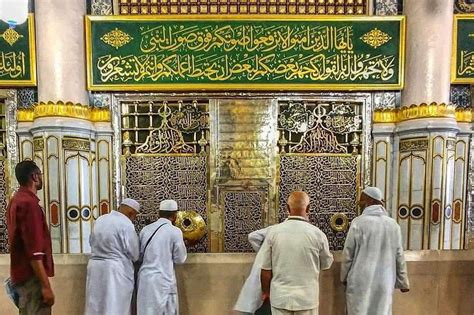 ماذا يقول الرسول: "ألا أضعه على الطعام ليرى الناس" - بيت العلم