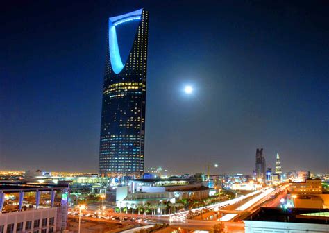 مواصفات وسعر مركبة Link and Co. في المملكة العربية السعودية - اتجاه الخليج